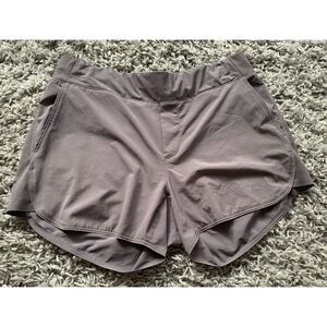 Athleta HUSTLE gray RUNNING 4” sport SHORTS size M